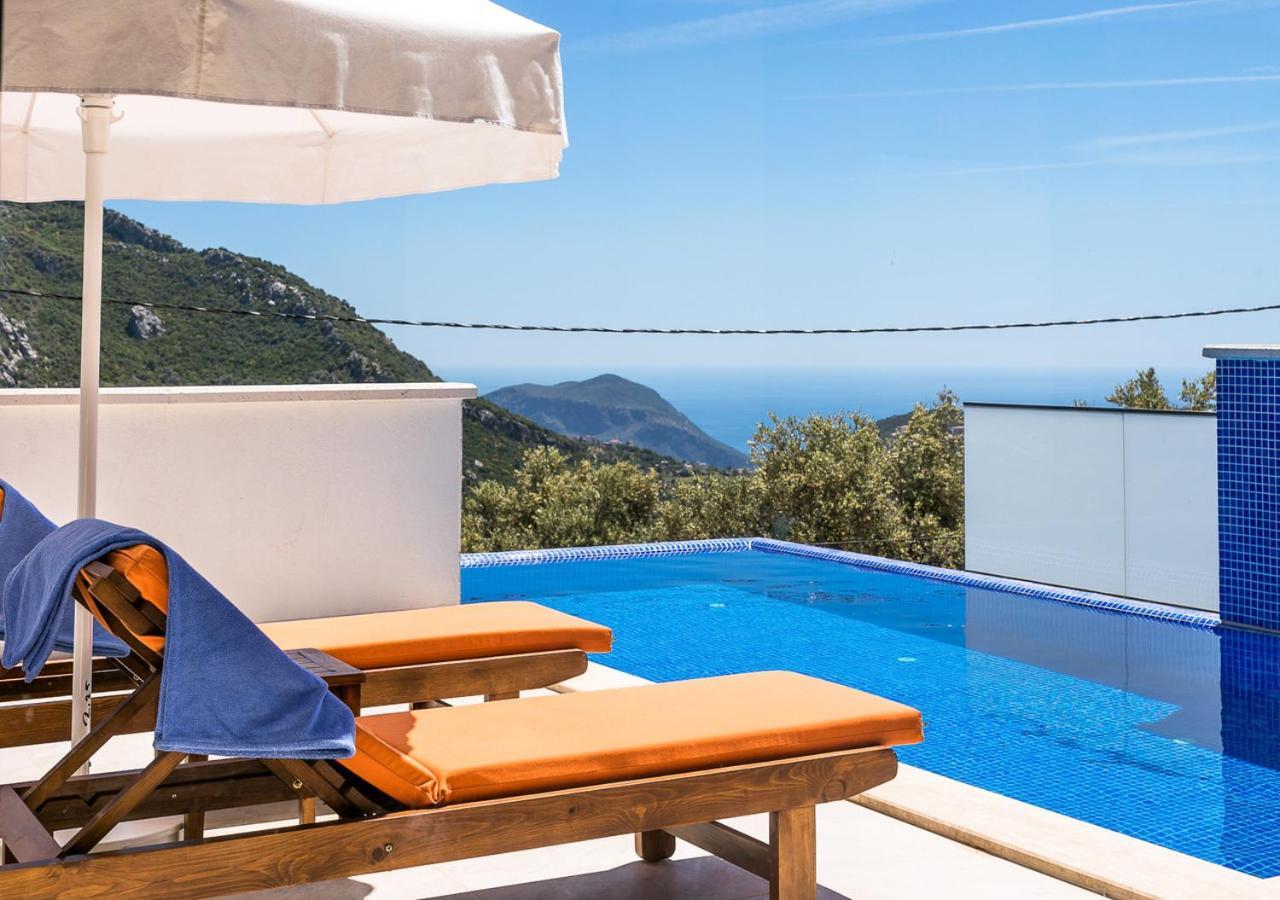 Villa 1 Sleeps 2 Honeymoon Isolated Infinity-Villa Orkide Uzumlu (Mediterranean) Exterior foto